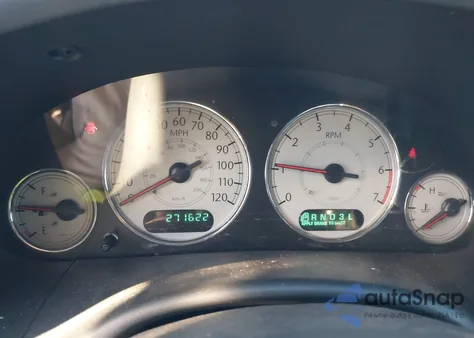 2005 Chrysler Town & Country Touring z USA, uszkodzony, nr VIN 2C8GP54L55R418660